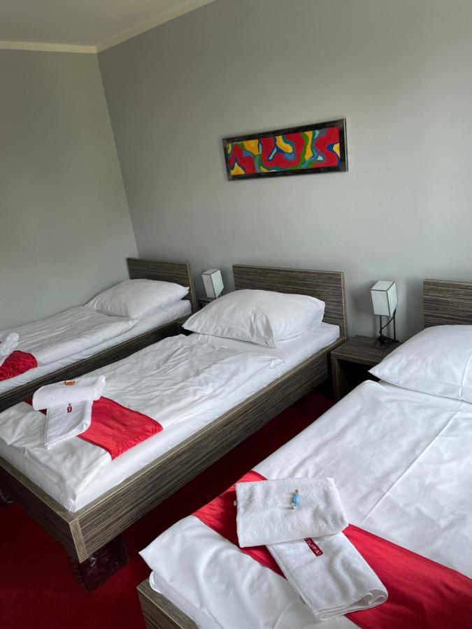 Hotel Olympia โกปชิฟนิตเซ ภายนอก รูปภาพ