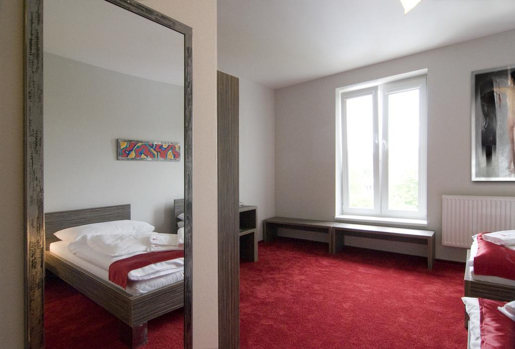 Hotel Olympia โกปชิฟนิตเซ ภายนอก รูปภาพ